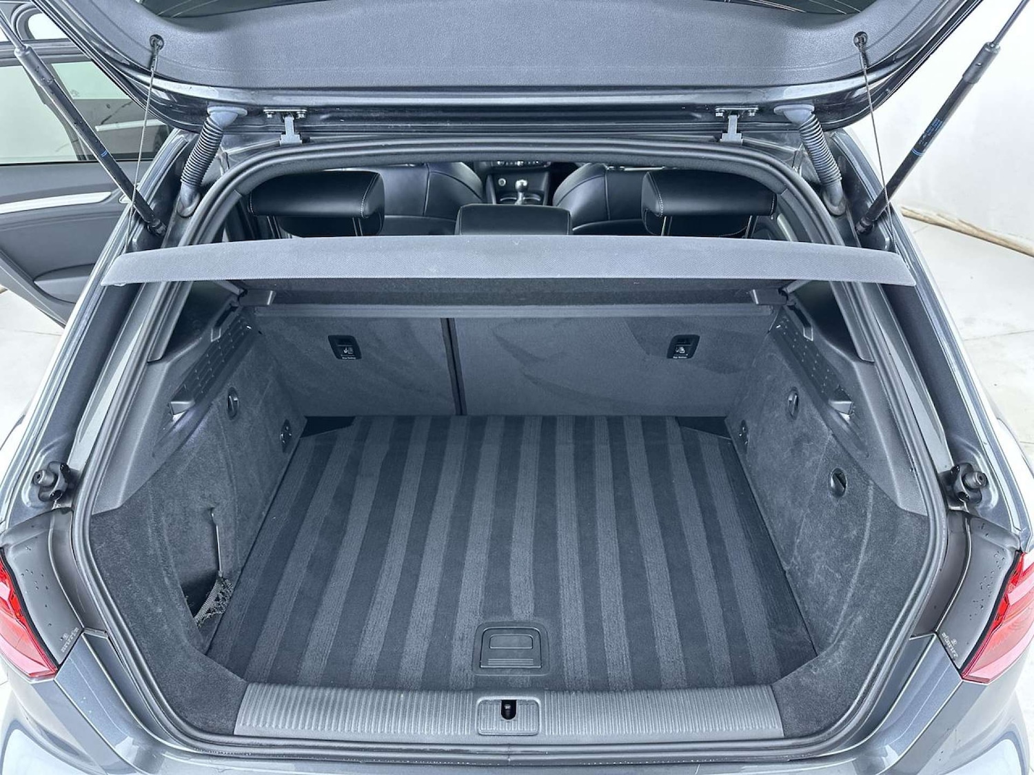 Used Audi A3 2017 for sale - 77583947: Photo 10