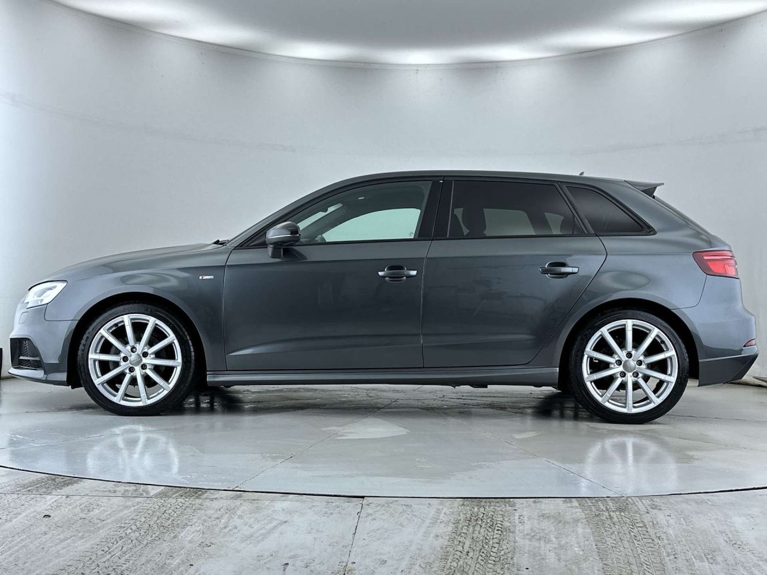 Used Audi A3 2017 for sale - 77583947: Photo 16