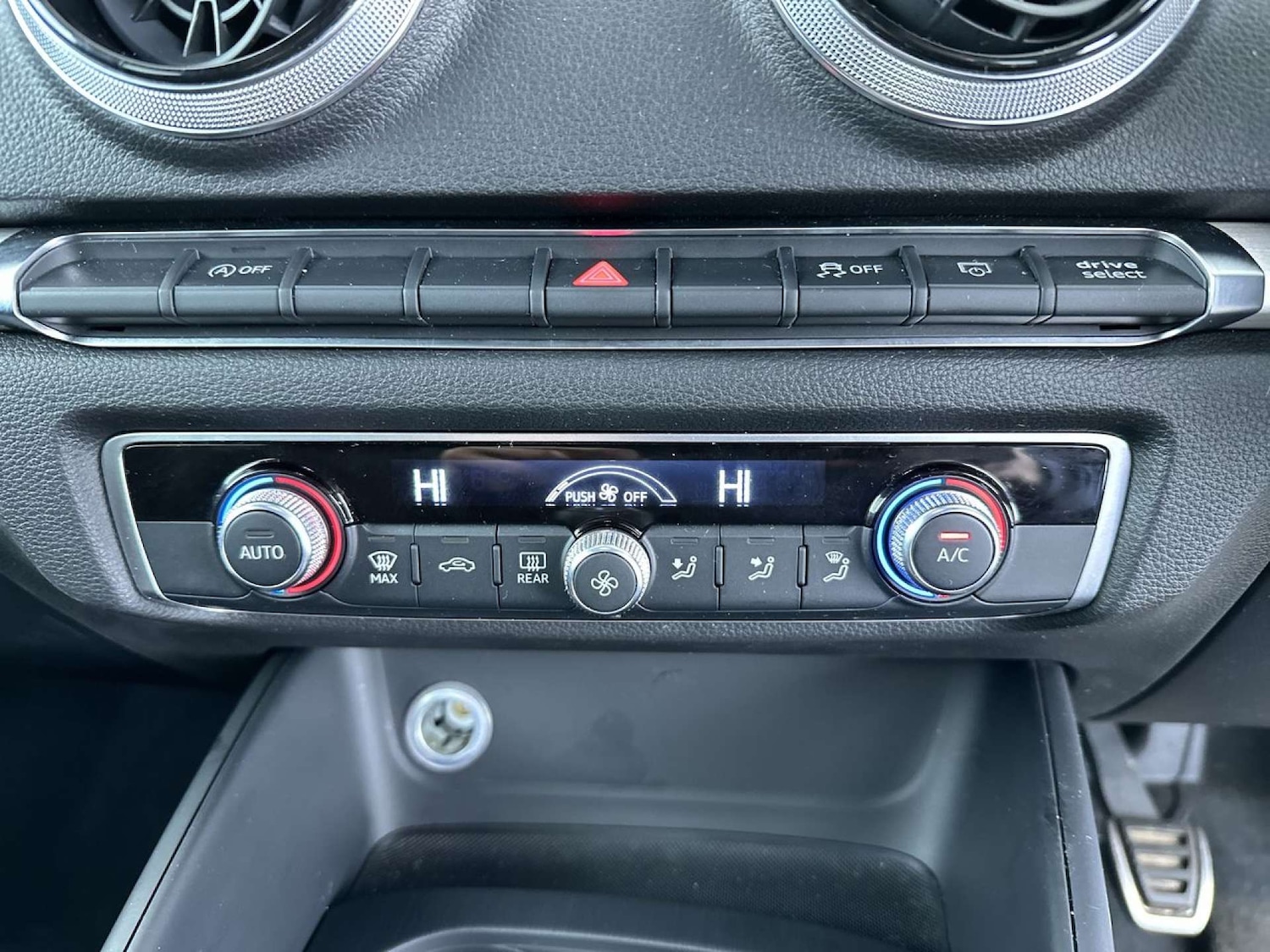 Used Audi A3 2017 for sale - 77583947: Photo 44