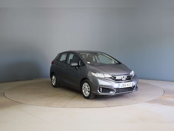 Used Honda Jazz 2018 for sale - 79208458: Photo