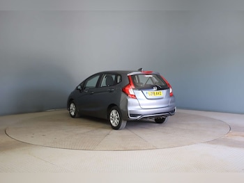 Used Honda Jazz 2018 for sale - 79208458: Photo