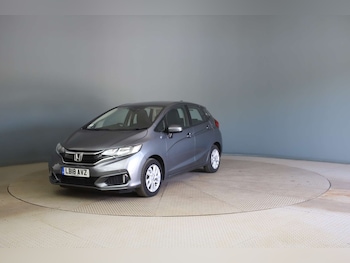 Used Honda Jazz 2018 for sale - 79208458: Photo
