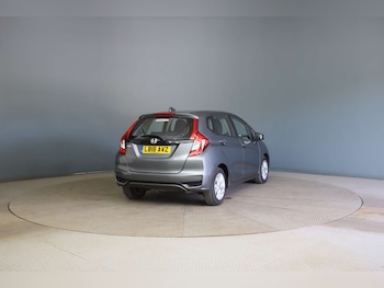 Used Honda Jazz 2018 for sale - 79208458: Photo