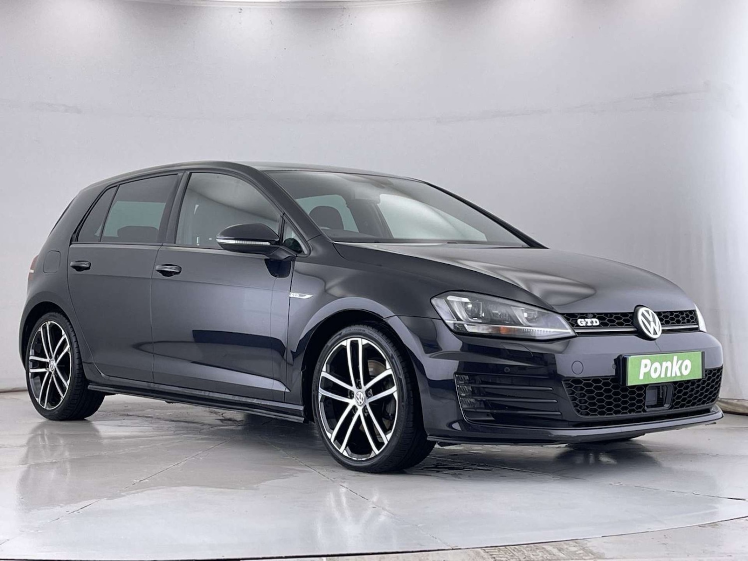 Used Volkswagen Golf 2015 for sale - 76385776: Photo 1