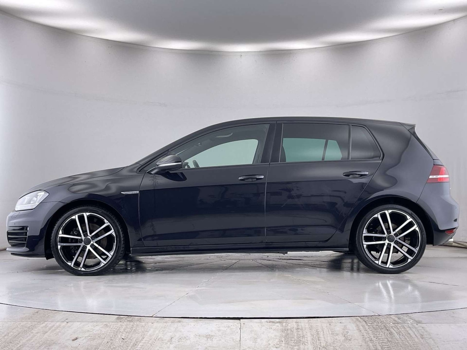 Used Volkswagen Golf 2015 for sale - 76385776: Photo 16