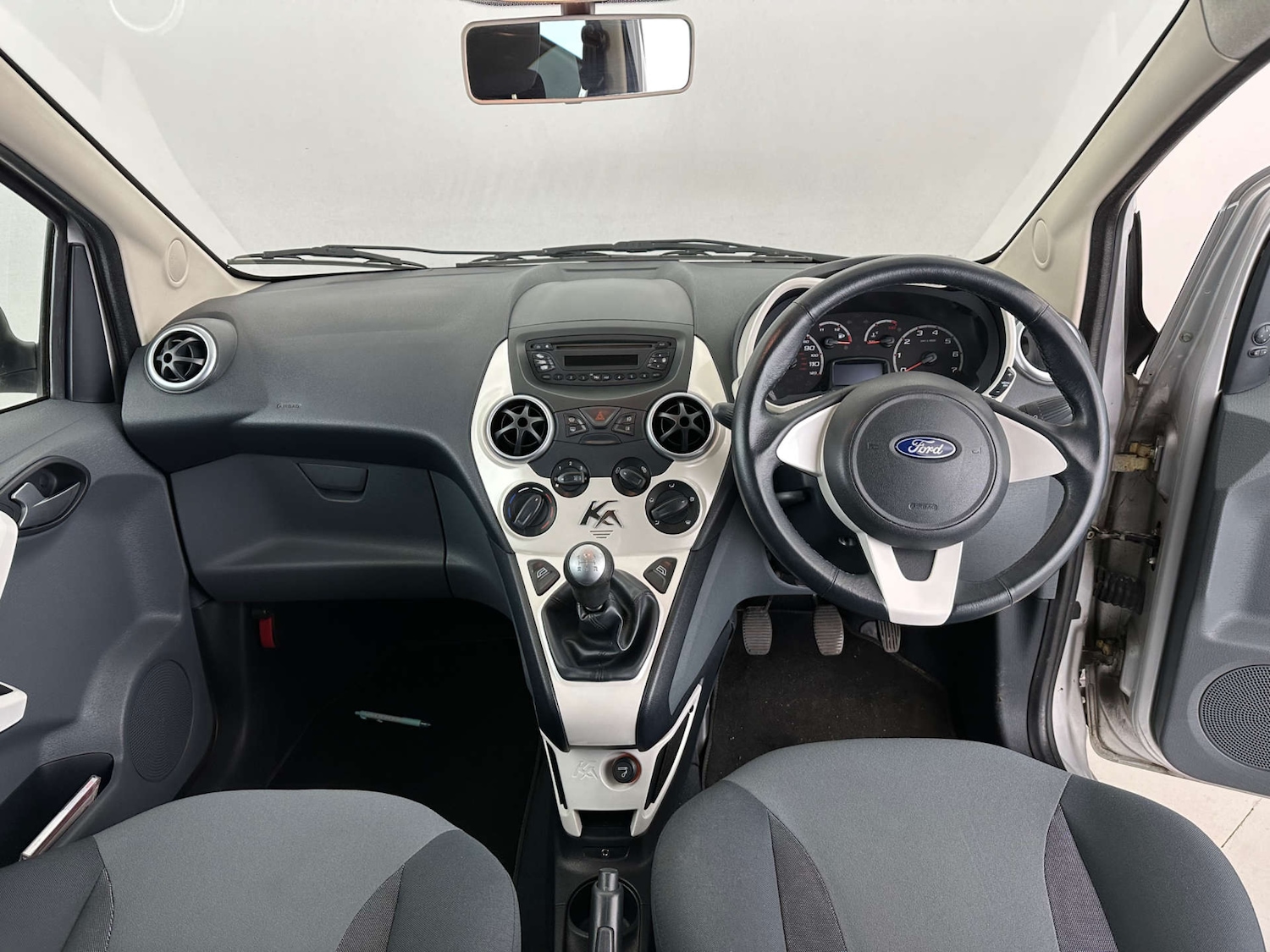 Used Ford Ka 2010 for sale - 77630698: Photo 11