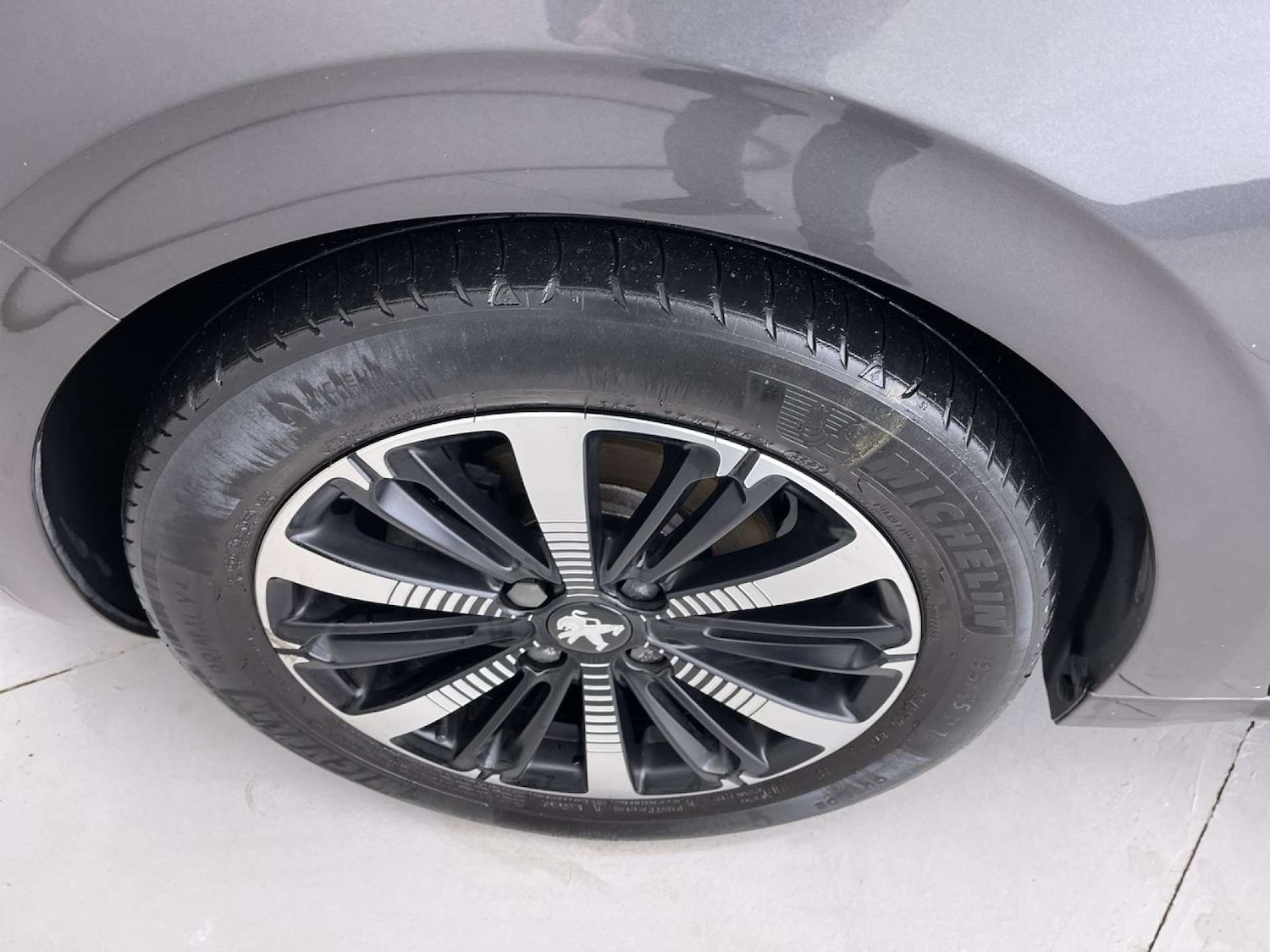 Used Peugeot 208 2018 for sale - 76602093: Photo 11