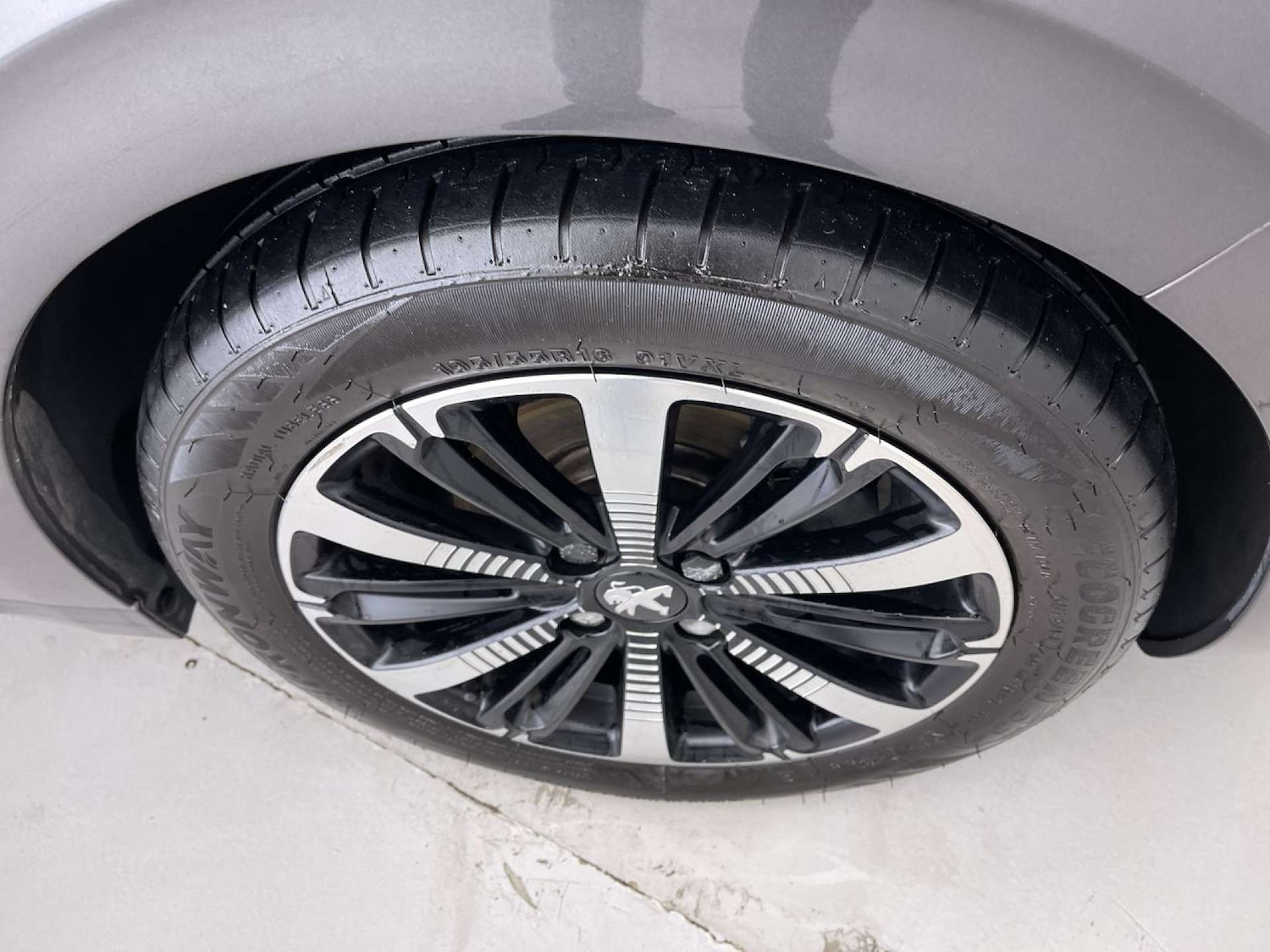 Used Peugeot 208 2018 for sale - 76602093: Photo 24