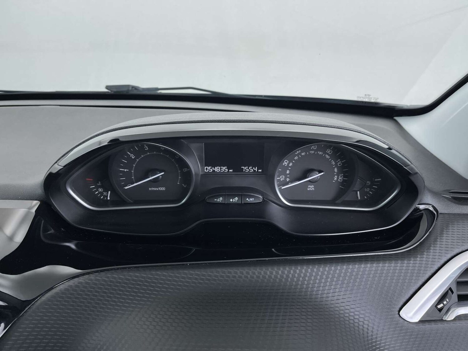 Used Peugeot 208 2018 for sale - 76602093: Photo 39