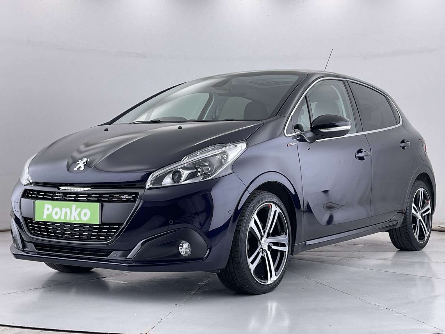 Used Peugeot 208 2018 for sale - 76735781: Photo 4
