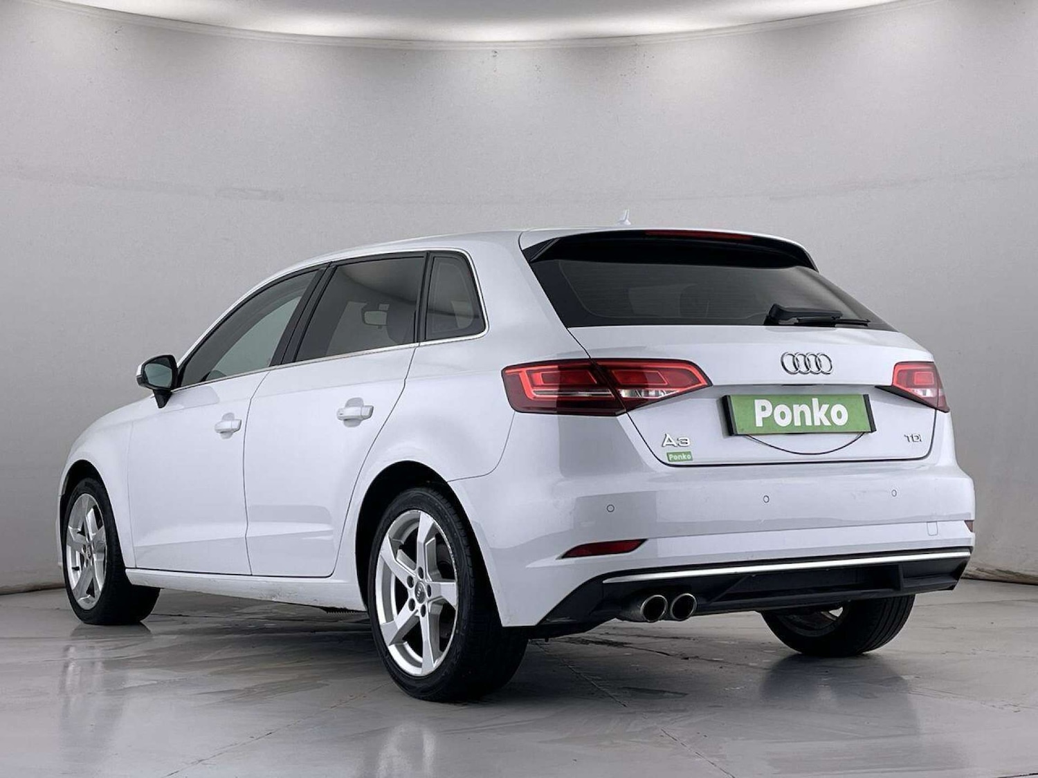 Used Audi A3 2017 for sale - 76429371: Photo 3