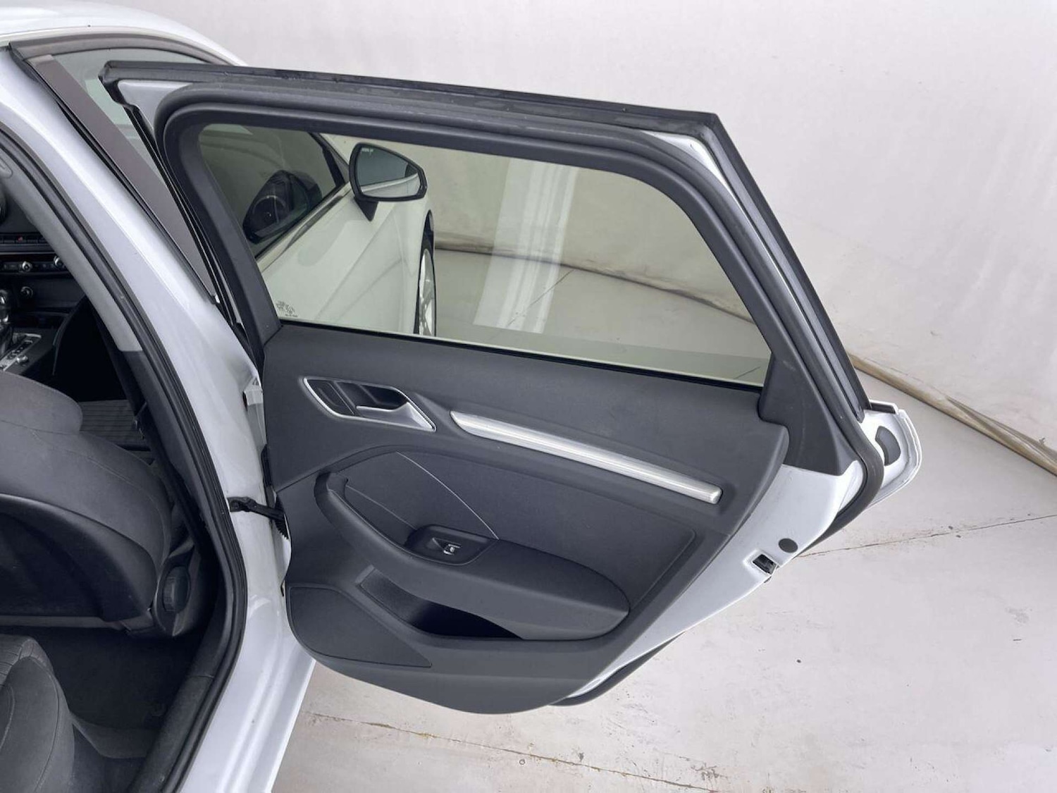 Used Audi A3 2017 for sale - 76429371: Photo 30