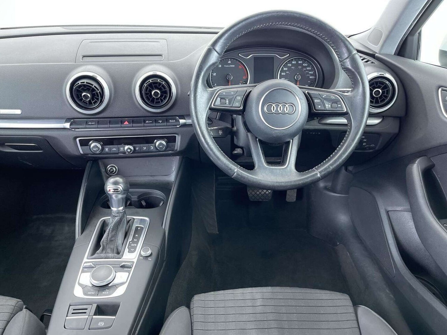 Used Audi A3 2017 for sale - 76429371: Photo 35