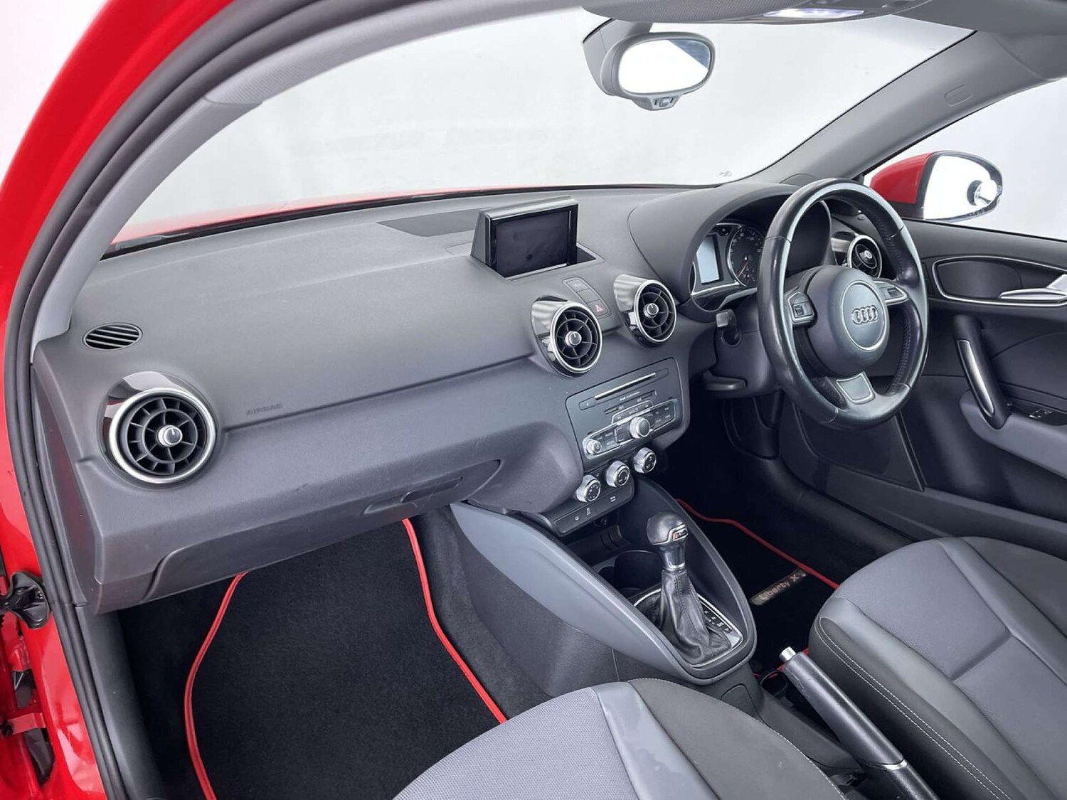 Used Audi A1 2017 for sale - 76961785: Photo 30