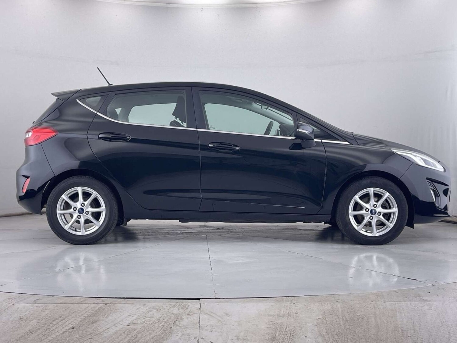 Used Ford Fiesta 2018 for sale - 76547252: Photo 15