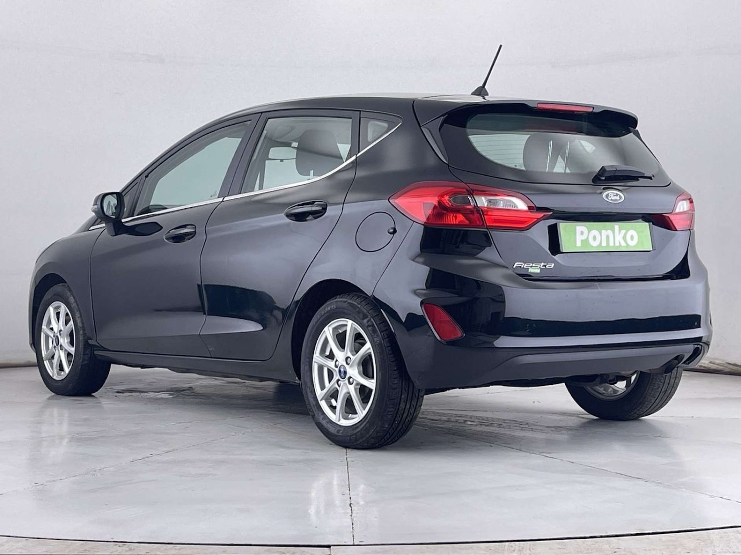 Used Ford Fiesta 2018 for sale - 76547252: Photo 3