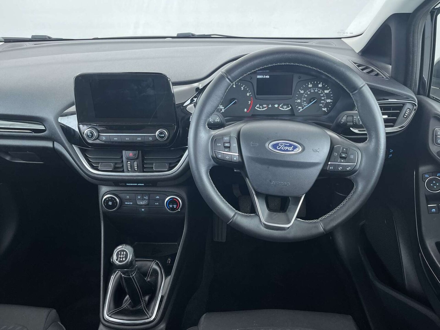 Used Ford Fiesta 2018 for sale - 76547252: Photo 35