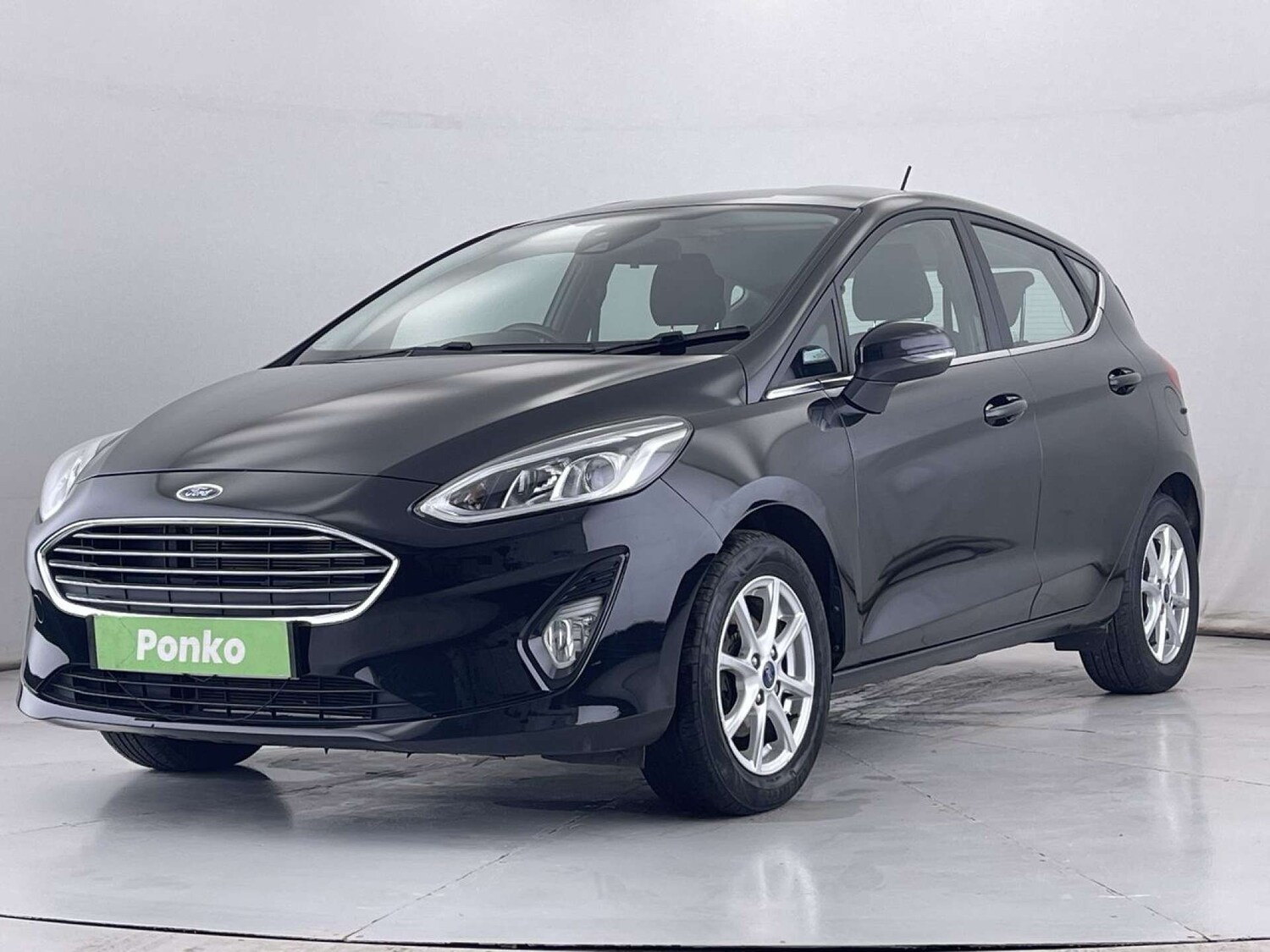 Used Ford Fiesta 2018 for sale - 76547252: Photo 4