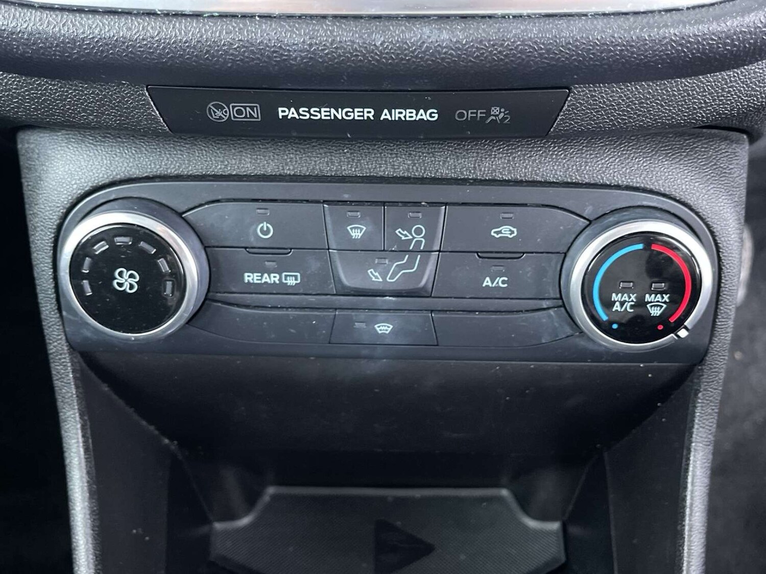 Used Ford Fiesta 2018 for sale - 76547252: Photo 43