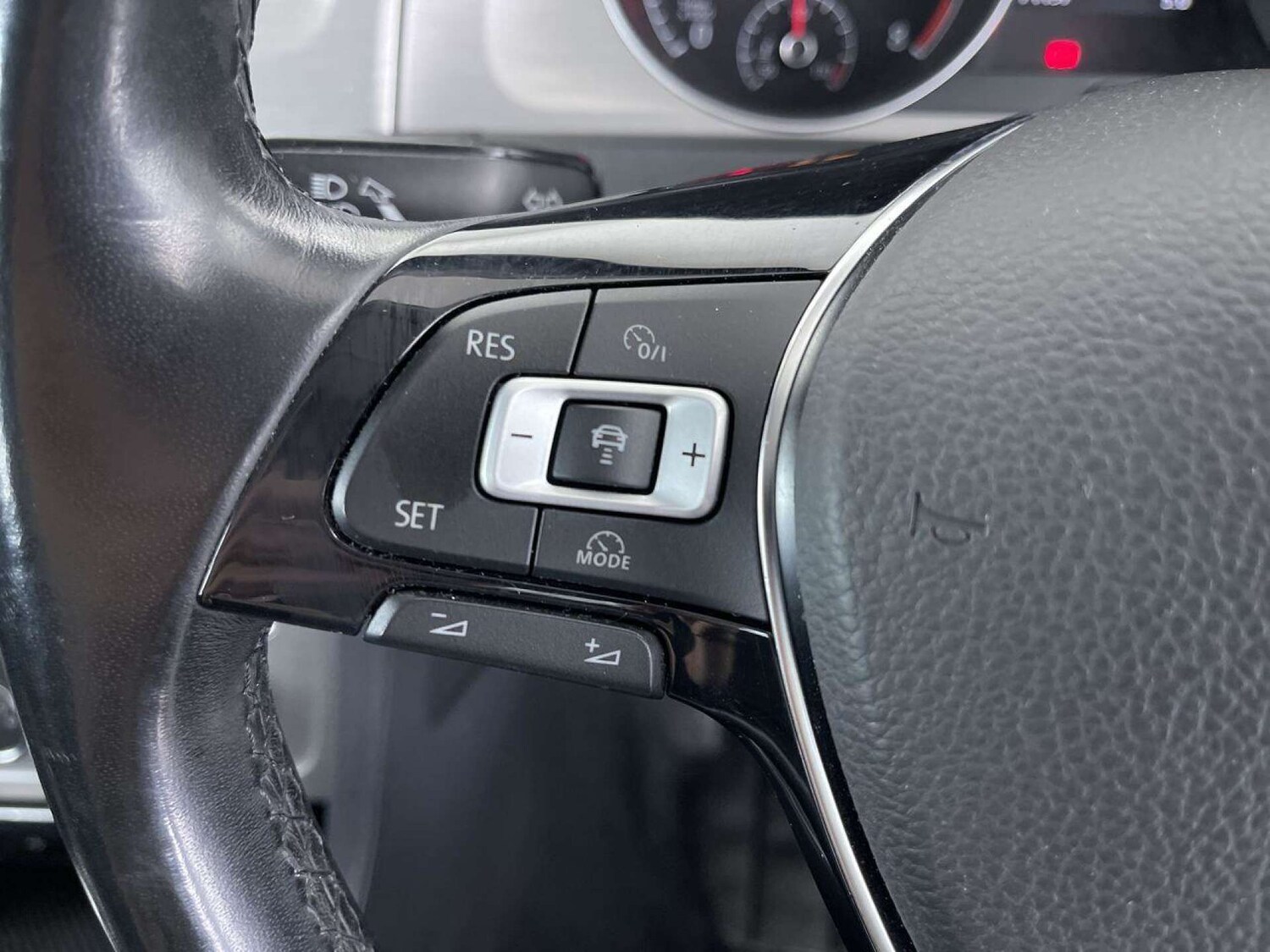 Used Volkswagen Golf 2016 for sale - 76005127: Photo 52