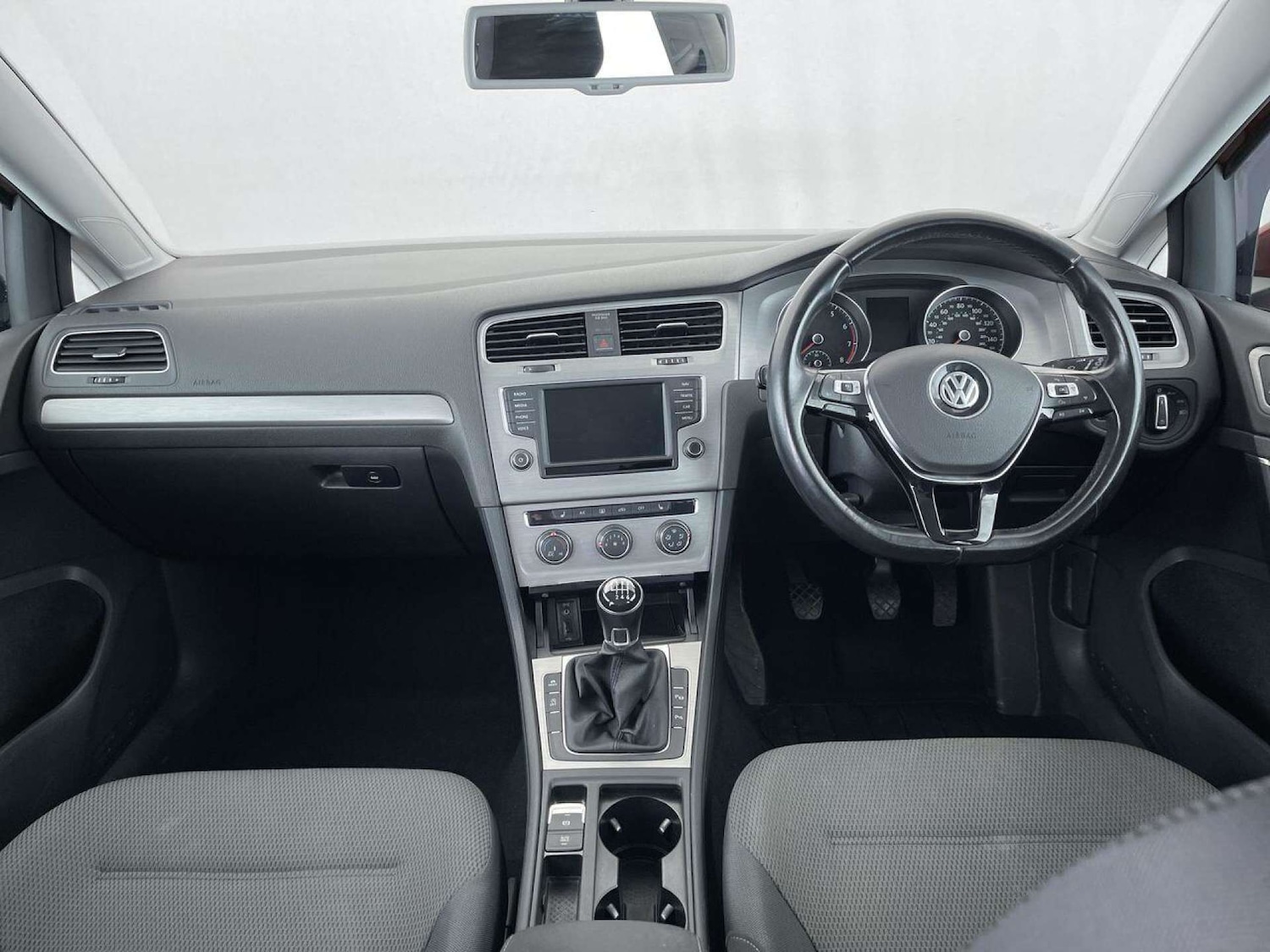 Used Volkswagen Golf 2016 for sale - 76005127: Photo 8