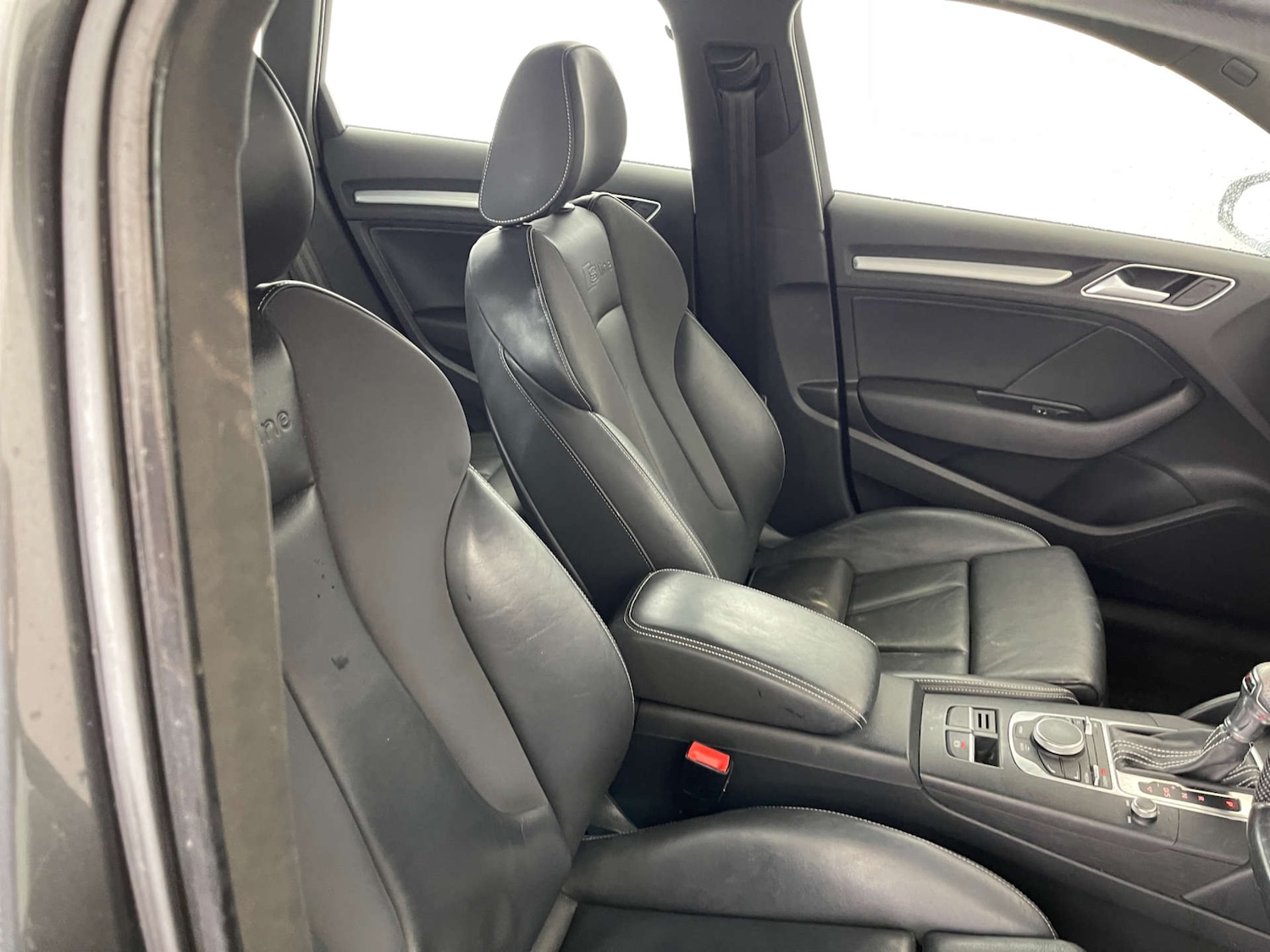 Used Audi A3 2015 for sale - 76352648: Photo 9