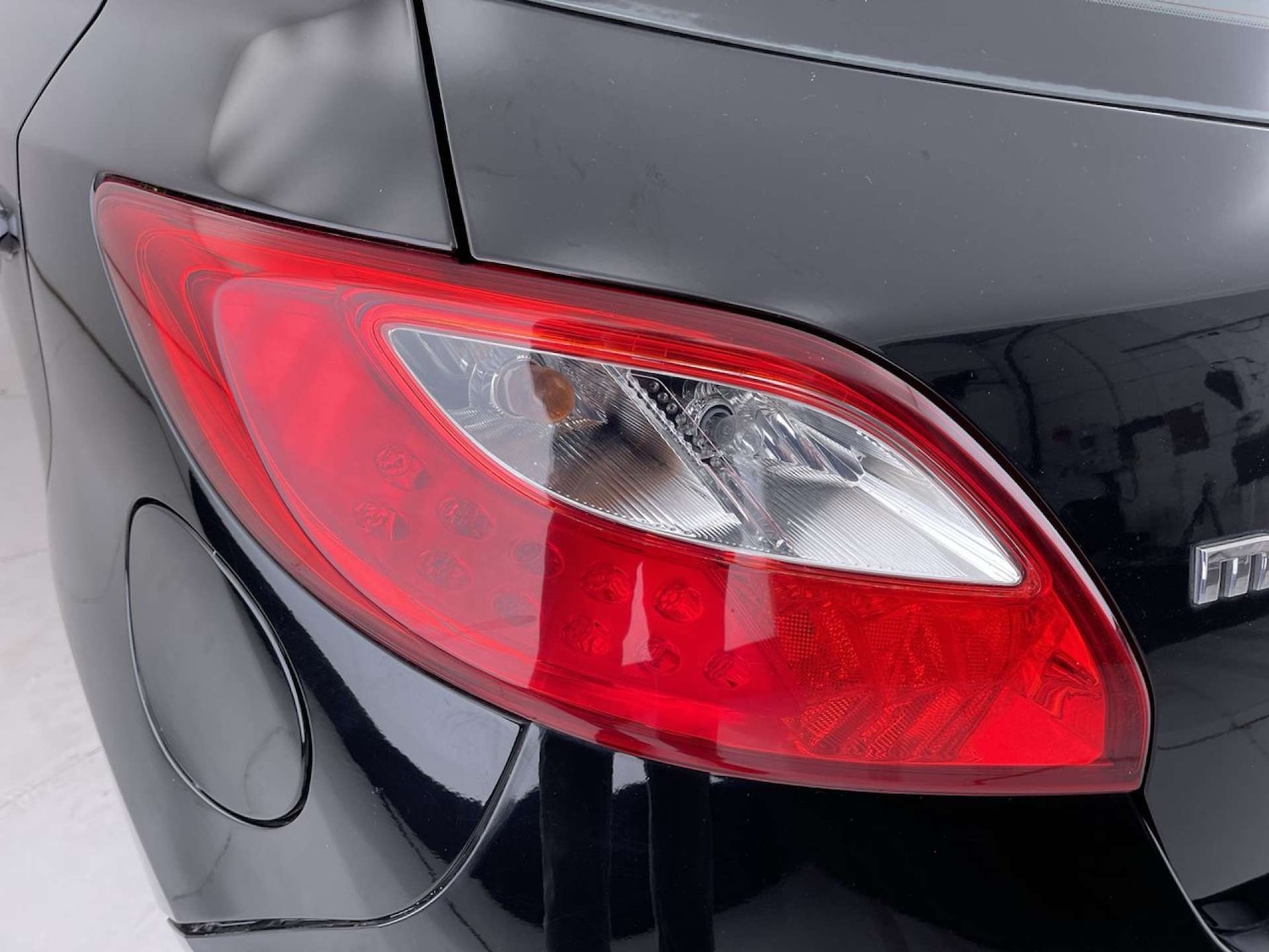 Used Mazda Mazda2 2011 for sale - 77400155: Photo 20