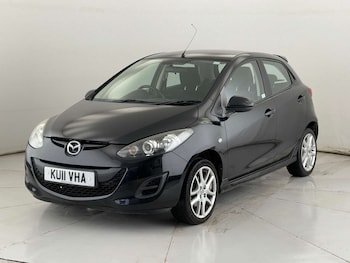Used Mazda Mazda2 2011 for sale - 77400155: Photo