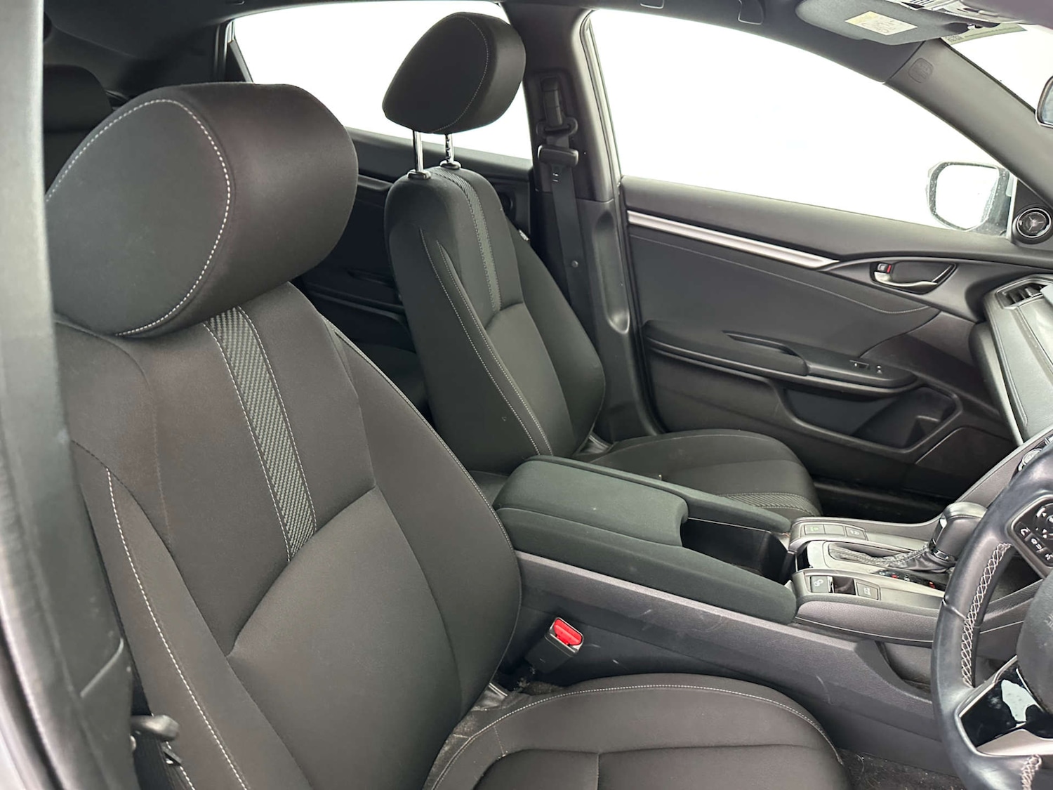 Used Honda Civic 2019 for sale - 77688266: Photo 8