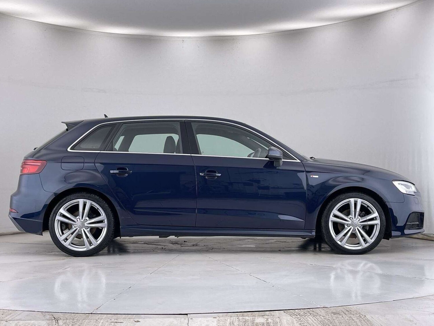 Used Audi A3 2018 for sale - 77408974: Photo 15