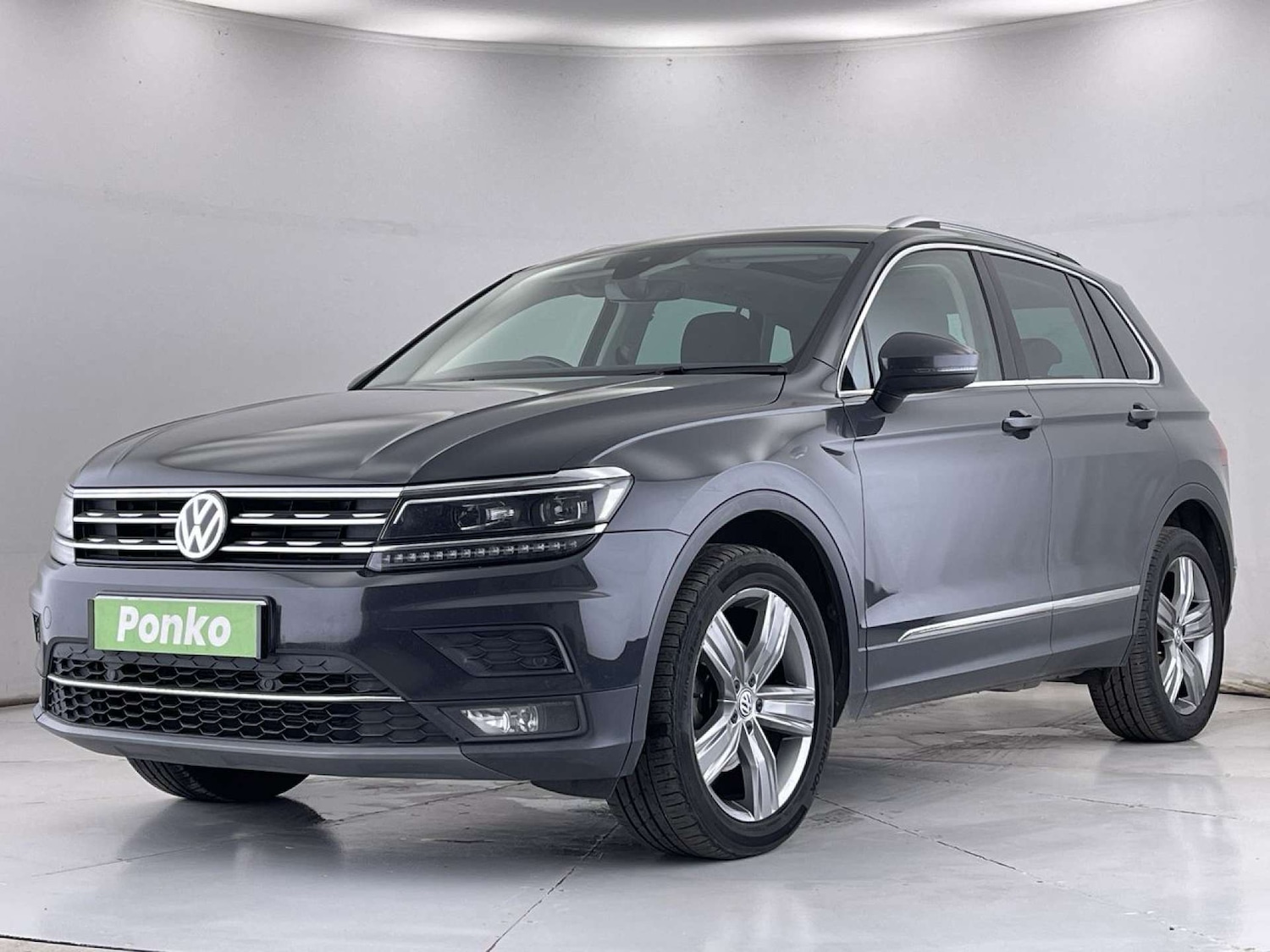 Used Volkswagen Tiguan 2018 for sale - 76637972: Photo 4