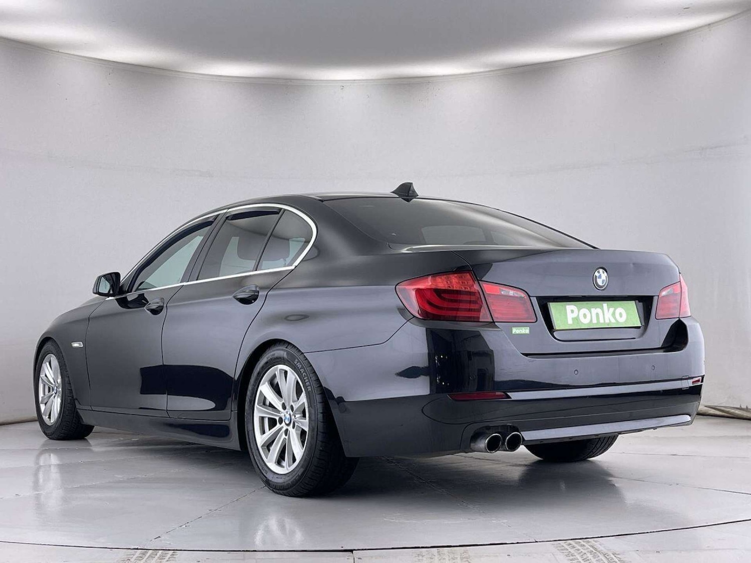 Used BMW 5 Series 2010 for sale - 76542284: Photo 3