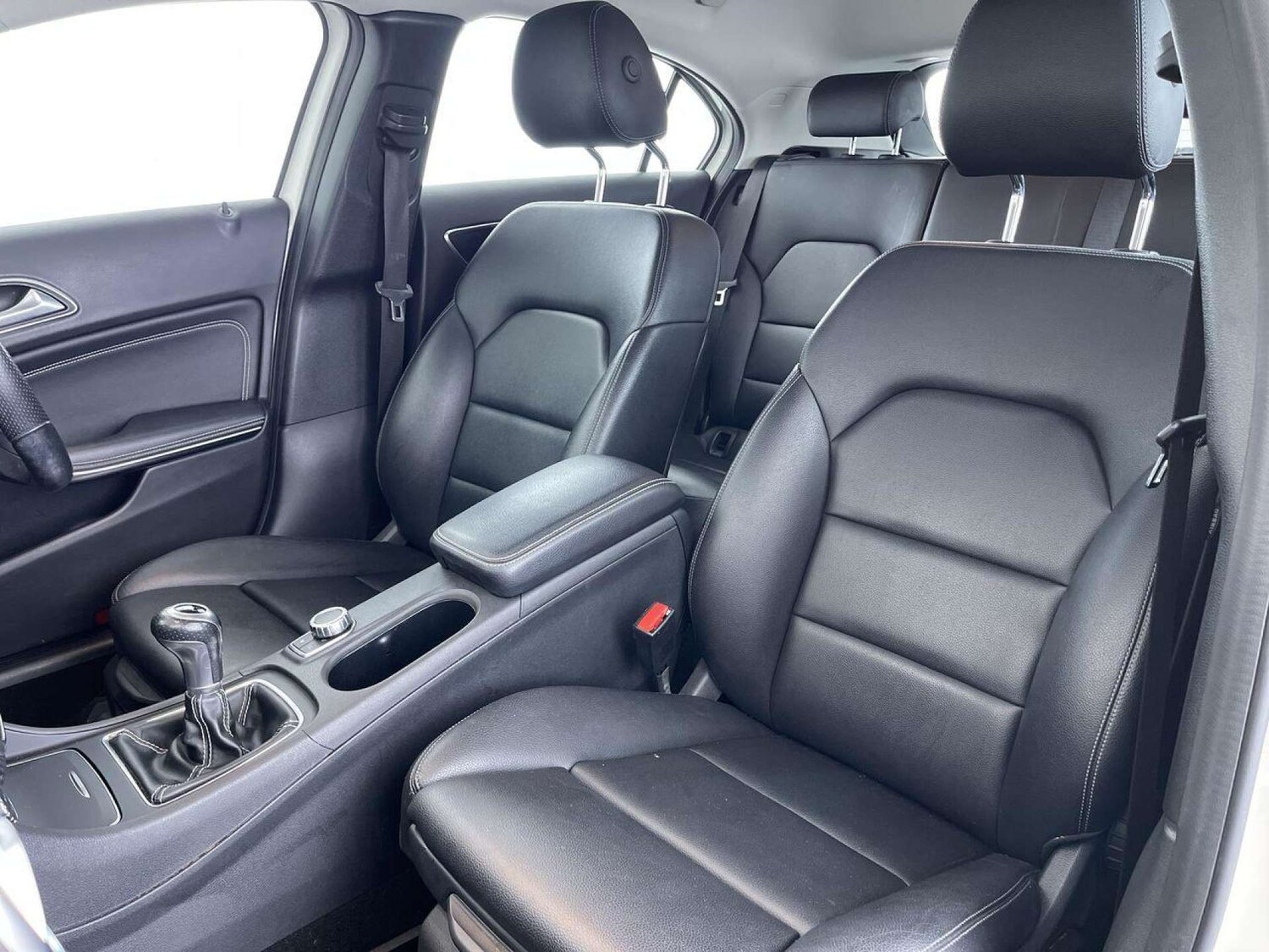 Used Mercedes-Benz A-Class 2015 for sale - 76197235: Photo 31