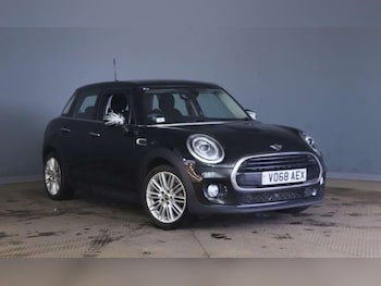 Used MINI Hatch 2018 for sale - 77523223: Photo