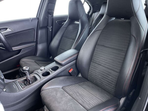 Used Mercedes-Benz A-Class 2017 for sale - 76280376: Photo 31