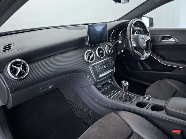 Used Mercedes-Benz A-Class 2017 for sale - 76280376: Photo 32