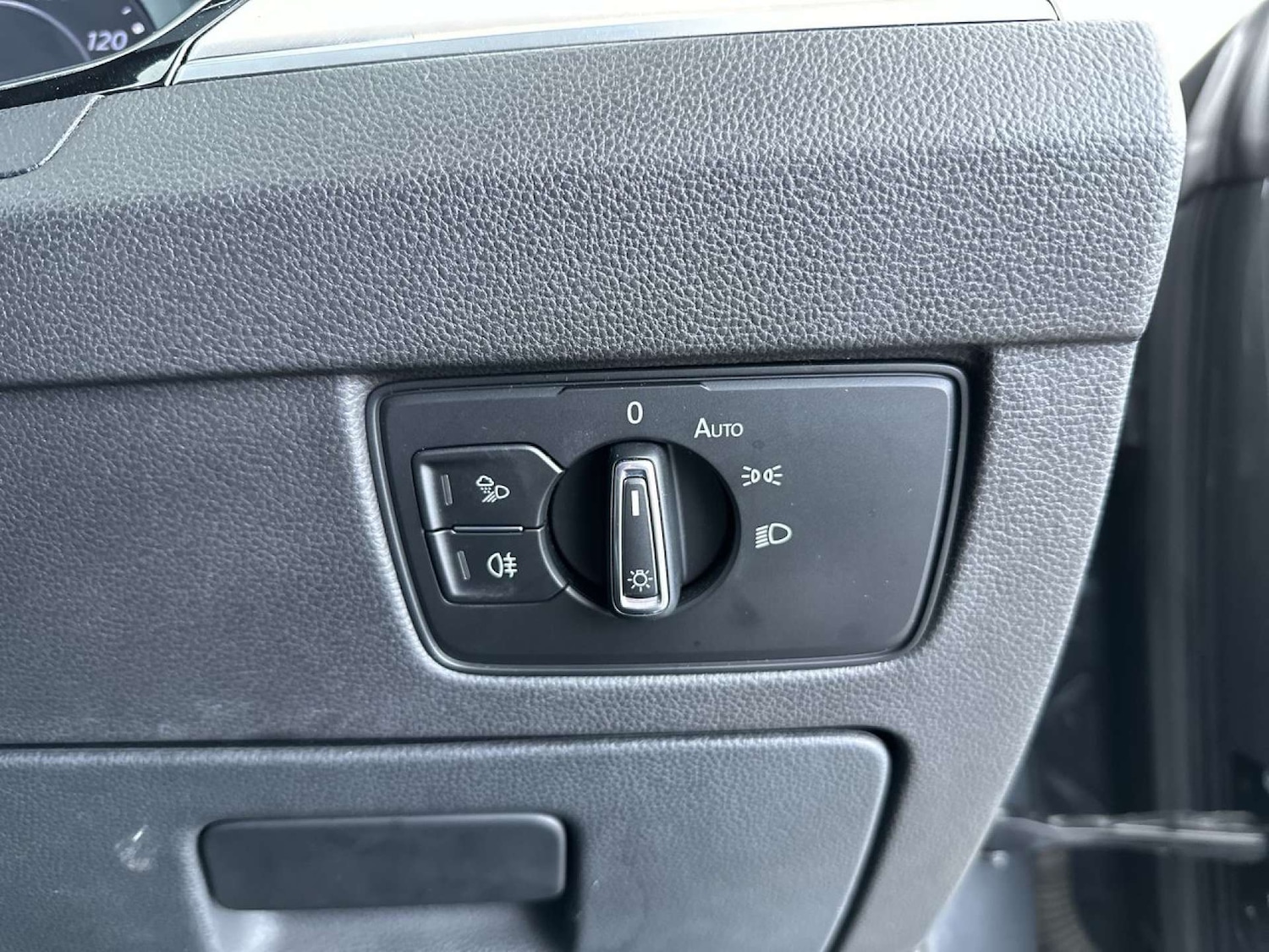 Used Volkswagen Arteon 2019 for sale - 78080730: Photo 51