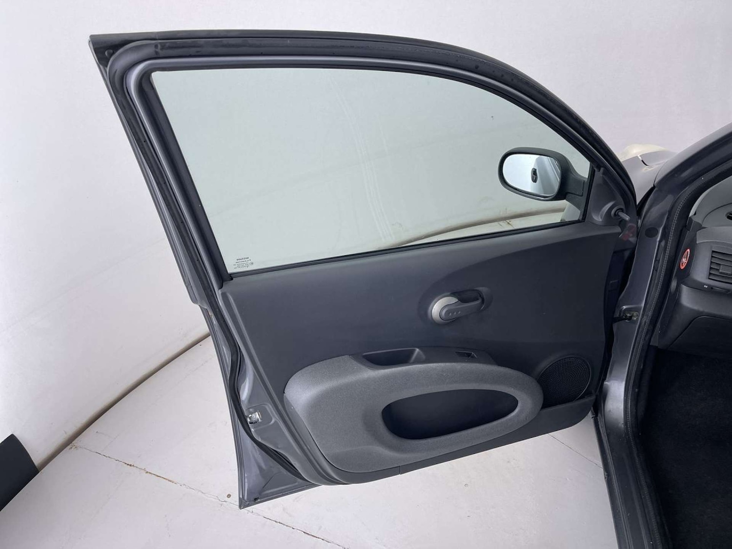 Used Nissan Micra 2005 for sale - 77368203: Photo 24