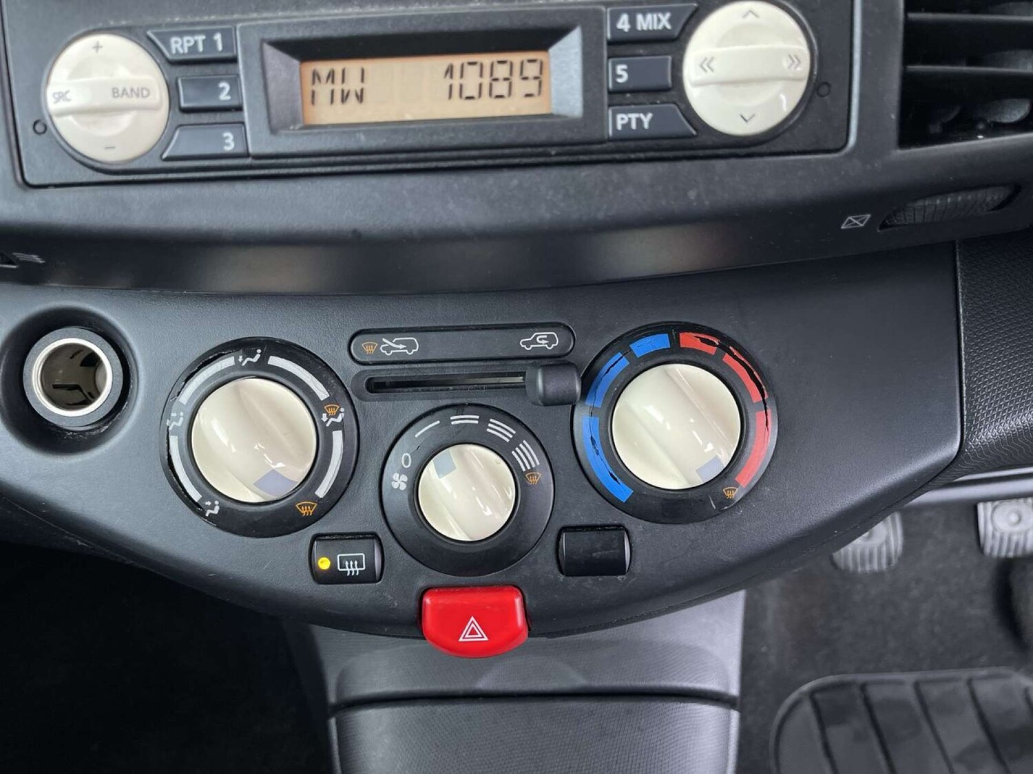 Used Nissan Micra 2005 for sale - 77368203: Photo 39