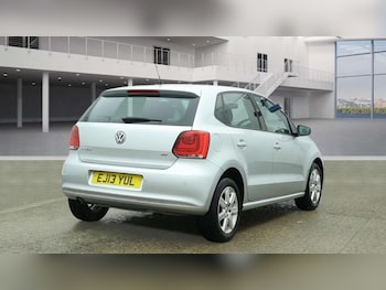 Used Volkswagen Polo 2013 for sale - 77745472: Photo
