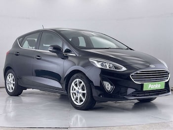 Used Ford Fiesta 2018 for sale - 77247860: Photo