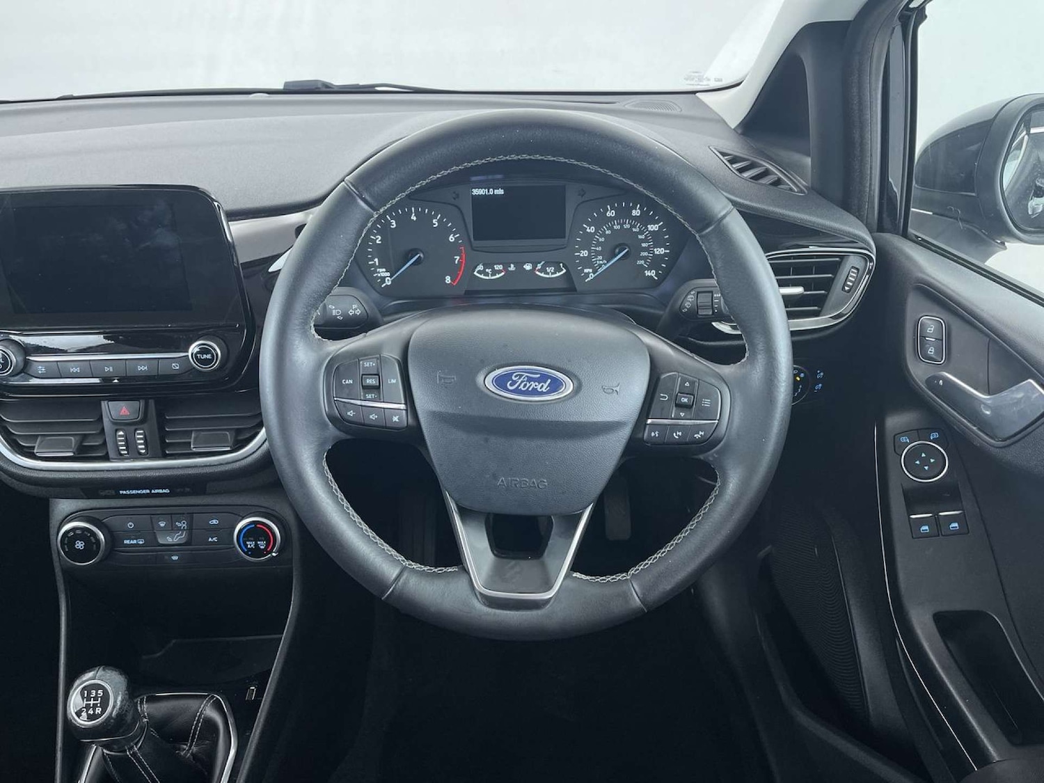 Used Ford Fiesta 2018 for sale - 77247860: Photo 36