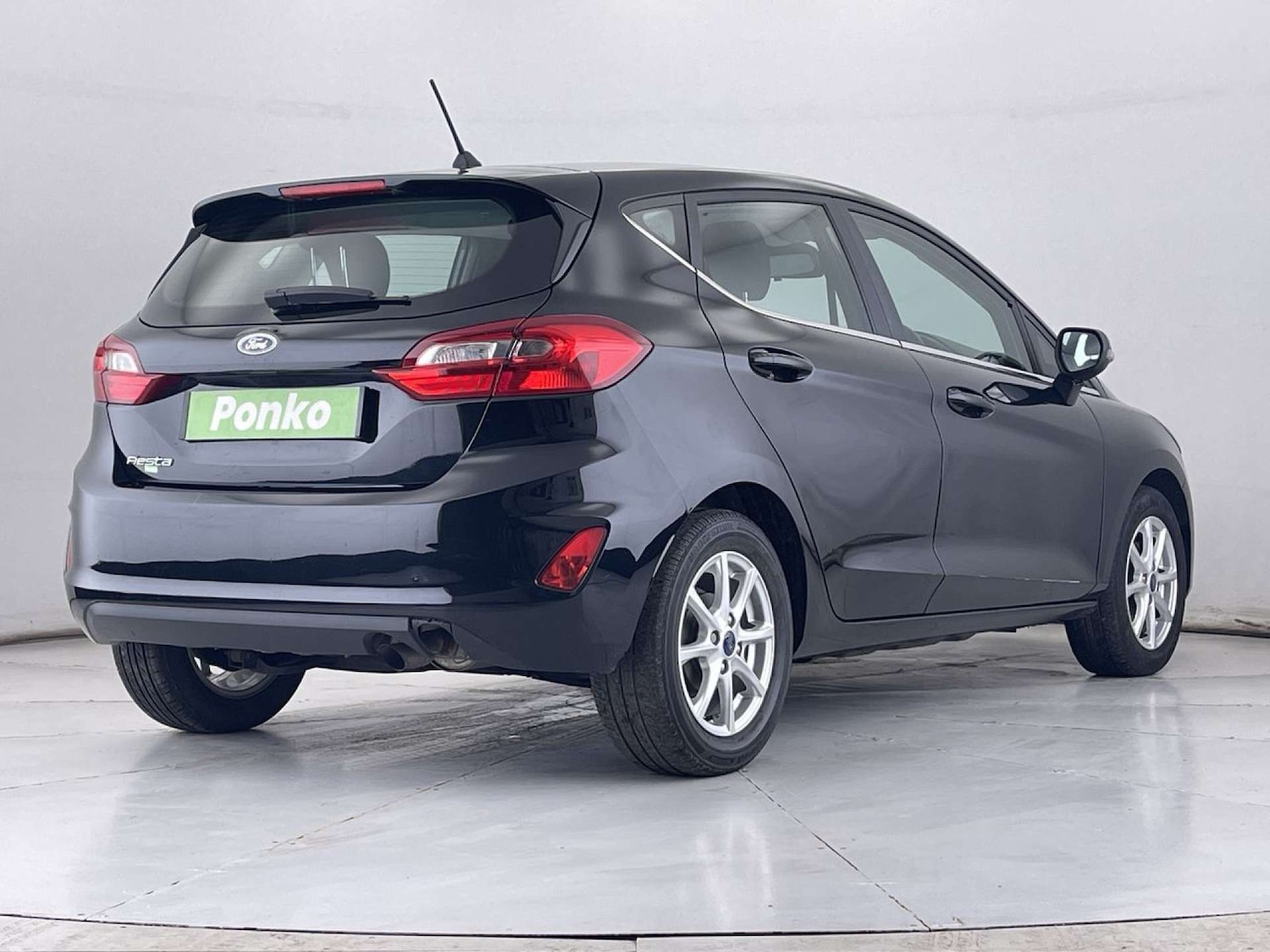 Used Ford Fiesta 2018 for sale - 77247860: Photo 5