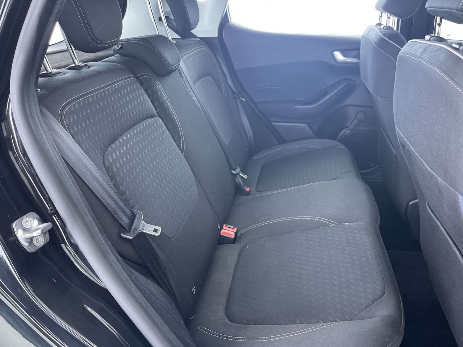 Used Ford Fiesta 2018 for sale - 77247860: Photo 9