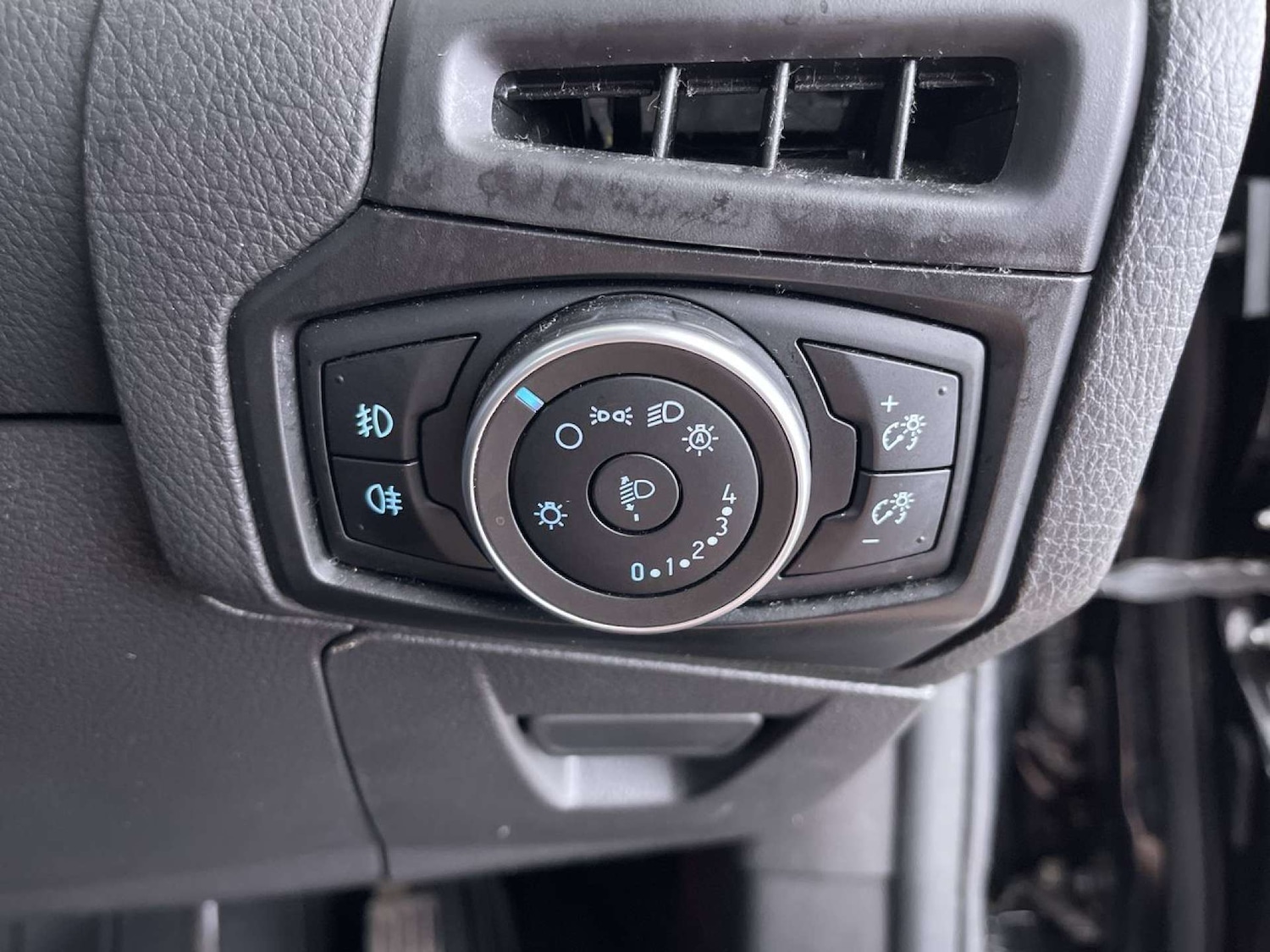 Used Ford Focus 2015 for sale - 76170872: Photo 49