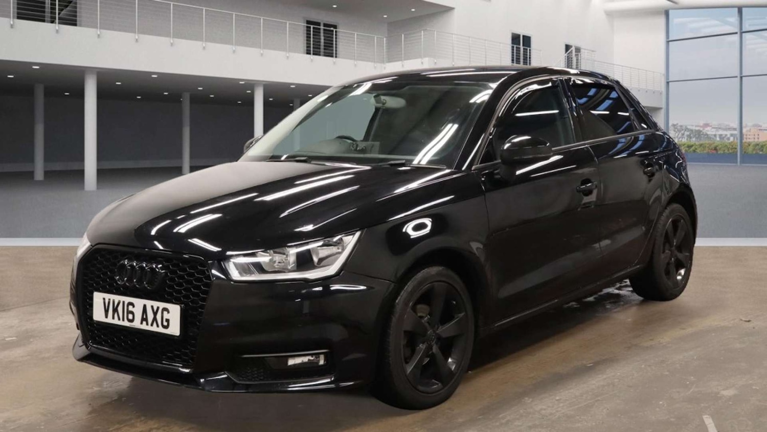 Used Audi A1 2016 for sale - 76905281: Photo 2