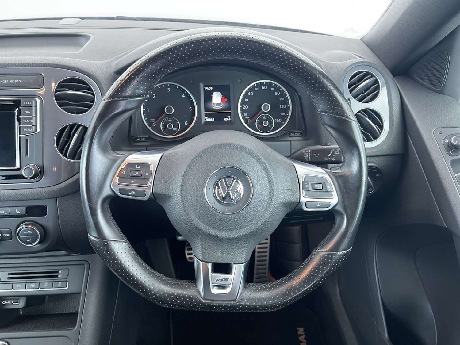 Used Volkswagen Tiguan 2016 for sale - 76905286: Photo 36