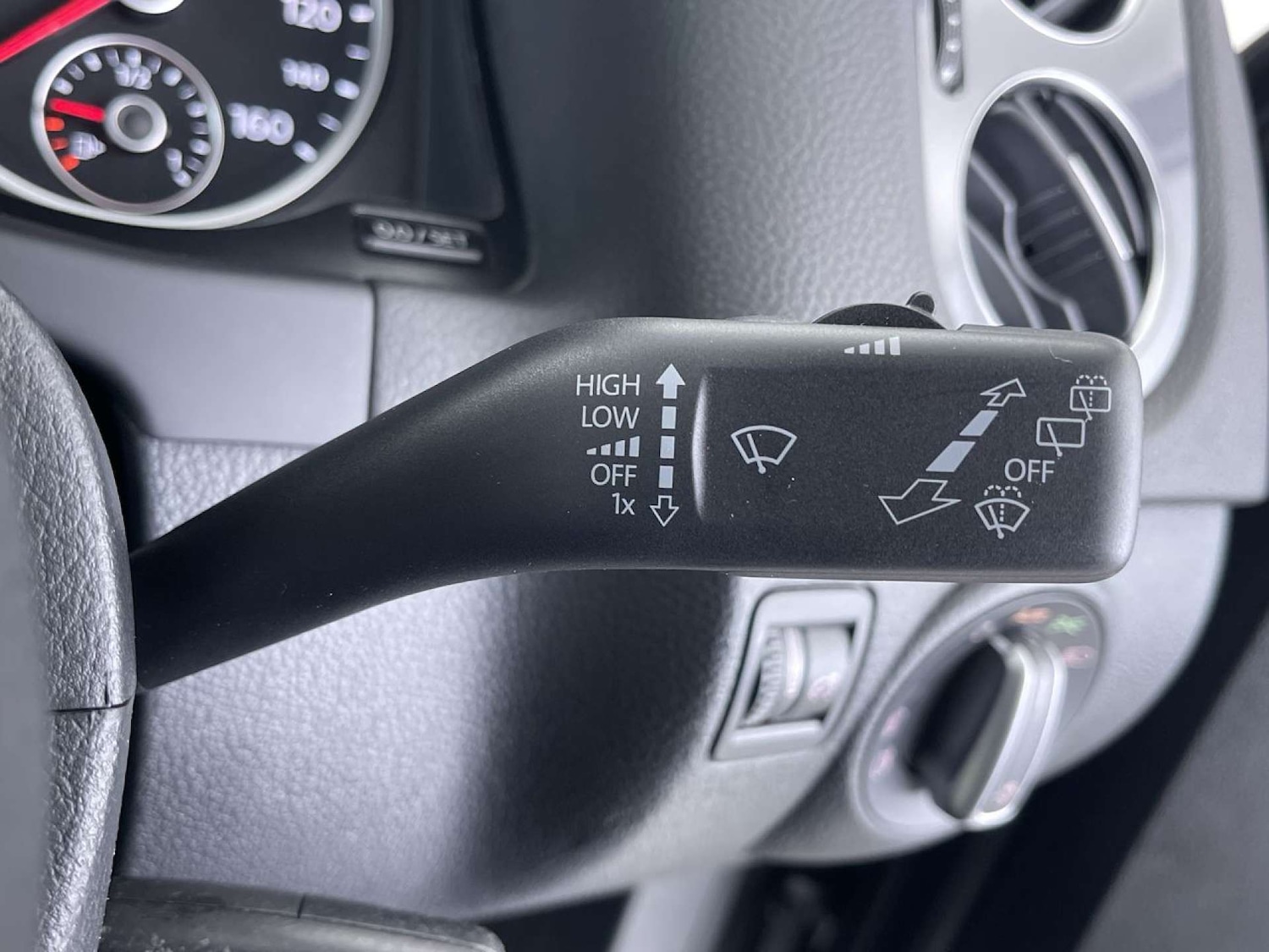 Used Volkswagen Tiguan 2016 for sale - 76905286: Photo 54