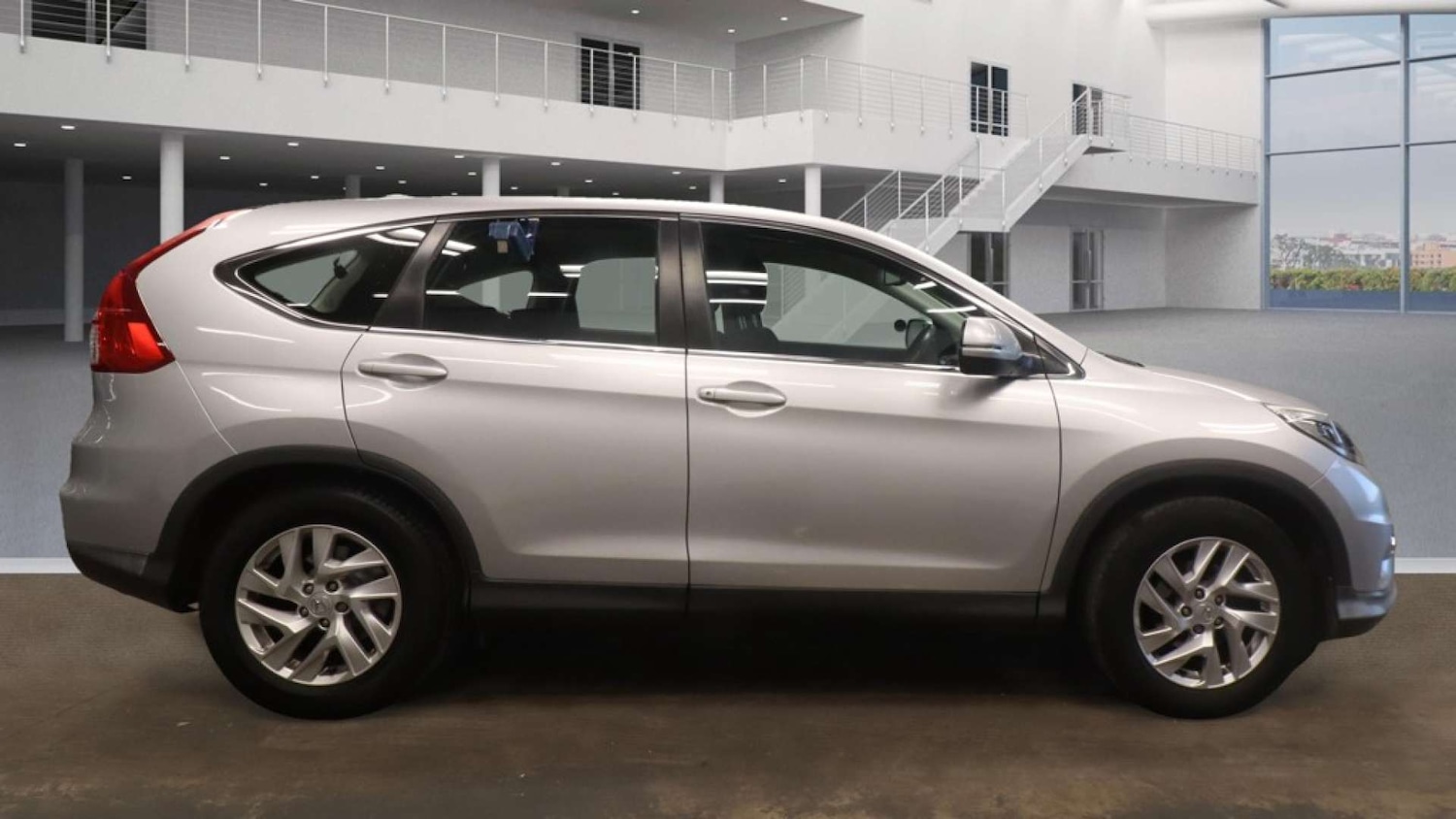 Used Honda CR-V 2015 for sale - 76719557: Photo 5