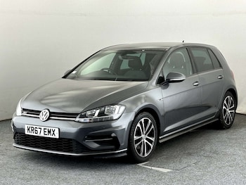 Used Volkswagen Golf 2017 for sale - 78154331: Photo